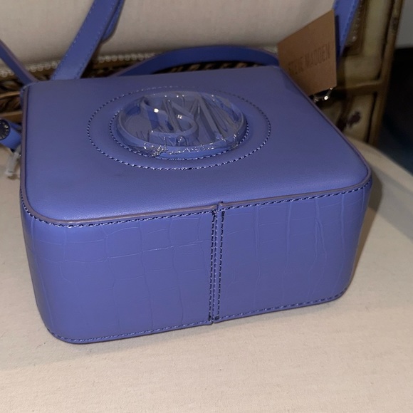 NWT STEVE MADDEN Purple Box Crossbody Bag With SM Logo in a Circle on Front - Picture 7 of 7